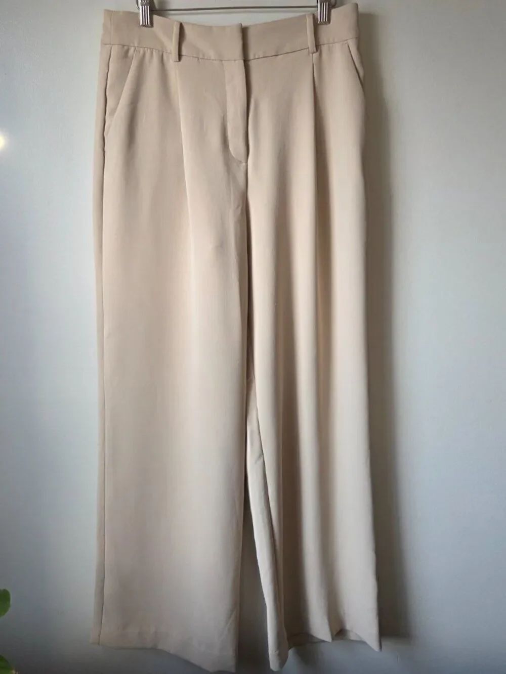 EUC LIKE NEW LOFT CREAM WIDE LEG TROUSERS SIZE 8 WOMENS